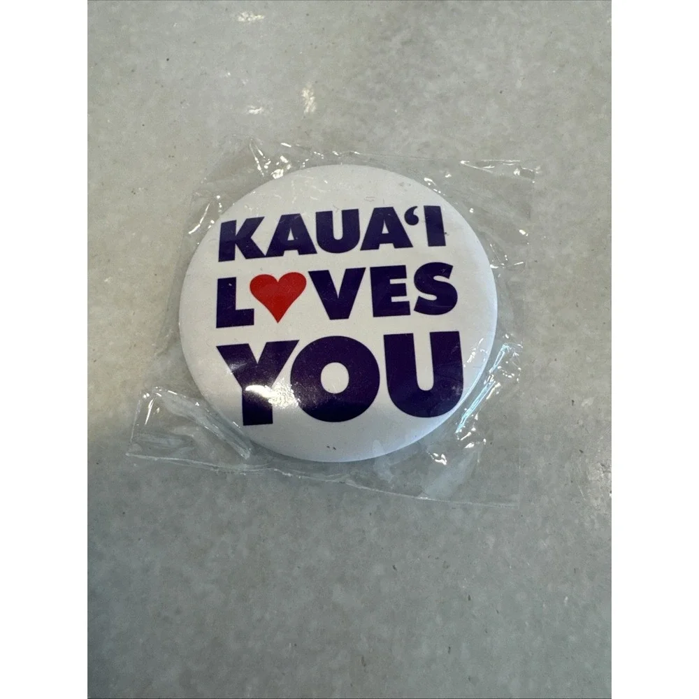 Vintage Kauai Loves You Travel‎ Pinback Button New